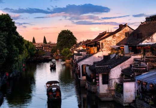 将爱沉淀为一种前行的力量